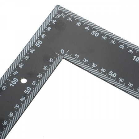 Угольник 400х600